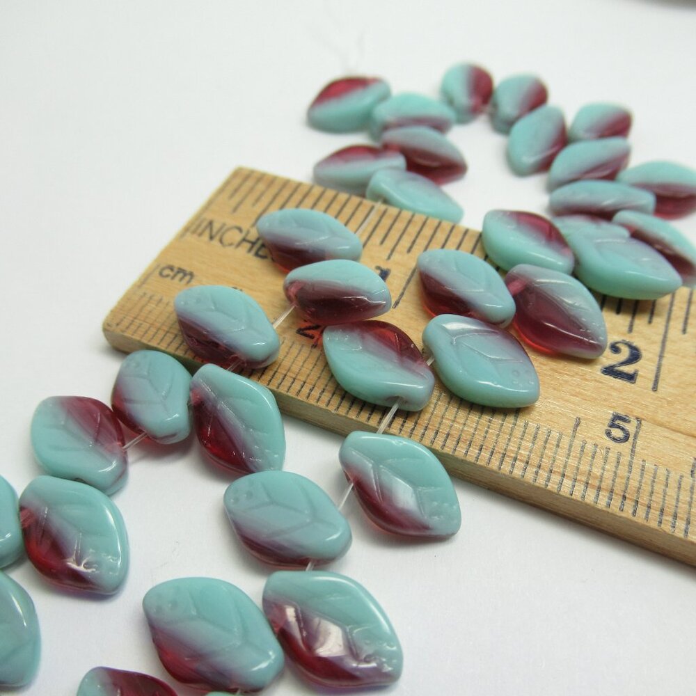 UG Leaf beads - Picture 5 of 8